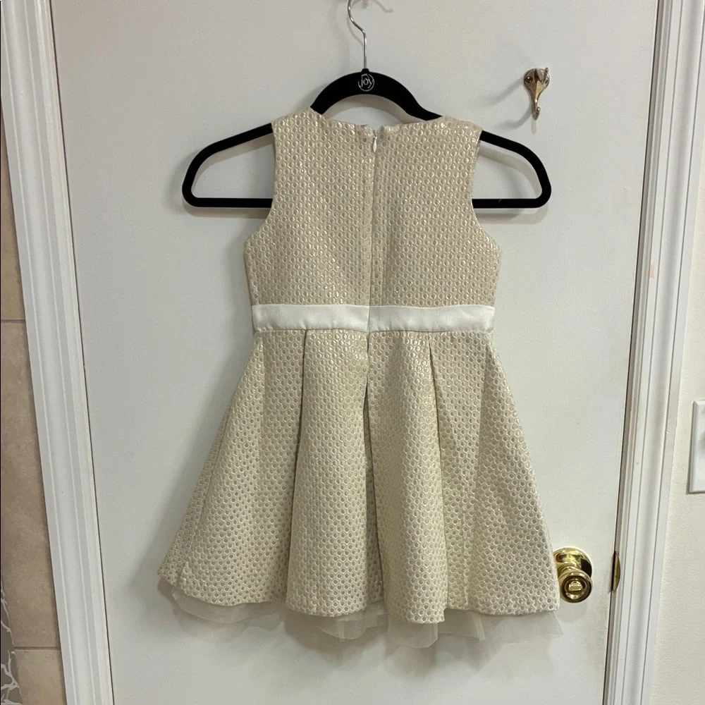 Gymboree bow waist features